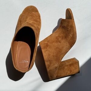 Authentic Givenchy Suede Paris Noisette Brown Mules 40 9.5